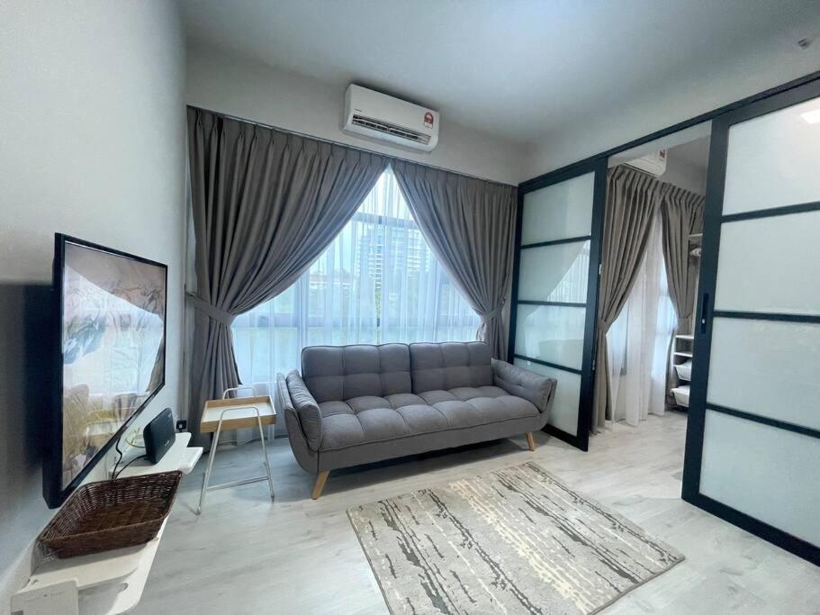 Jesselton Quay,2Br,4-5Pax,Mountain View Apartment Кота Кинабалу Екстериор снимка